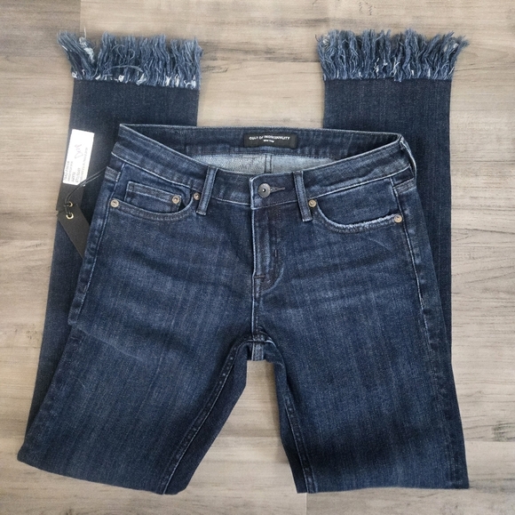 Cult Of Individuality New York Dark Blue Frayed Hem High Rise Ankle Jeans sz 25 - Picture 10 of 15